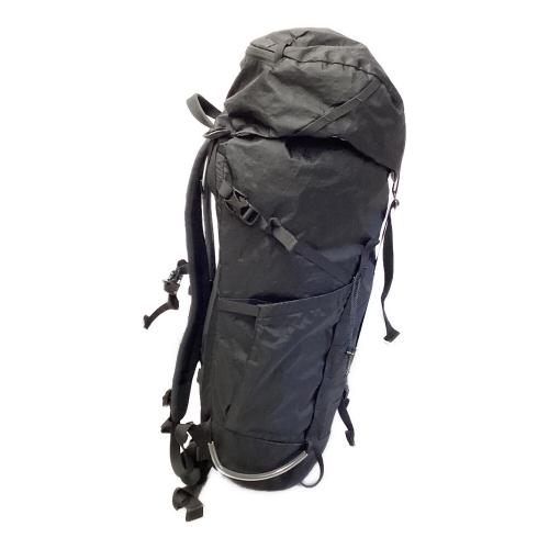 MOUNTAIN HARD WEAR (マウンテンハードウェア) バックパック ブラック OU7563 背面長 約46～50cm 35L