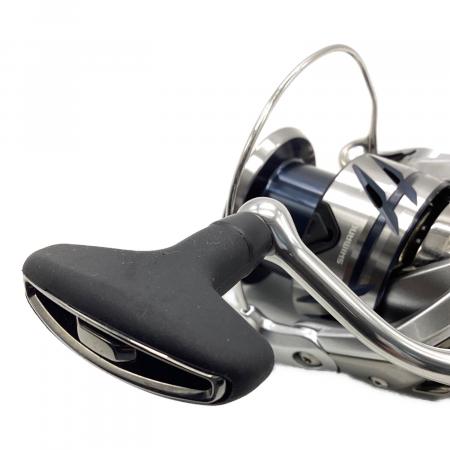 【美品】 シマノ 23ストラディック C3000HG シマノ(SHIMANO) 23 ストラディック C3000HG ☆特別割引品 ストラ