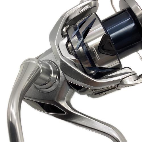 SHIMANO (シマノ) ストラディック スピニングリール リール C3000HG 23ストラディック @