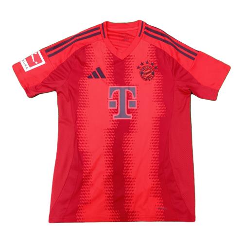 FCバイエルン・ミュンヘン サッカーユニフォーム SIZE XL レッド 伊藤洋輝【21】24/25シーズンホーム adidas レプリカ