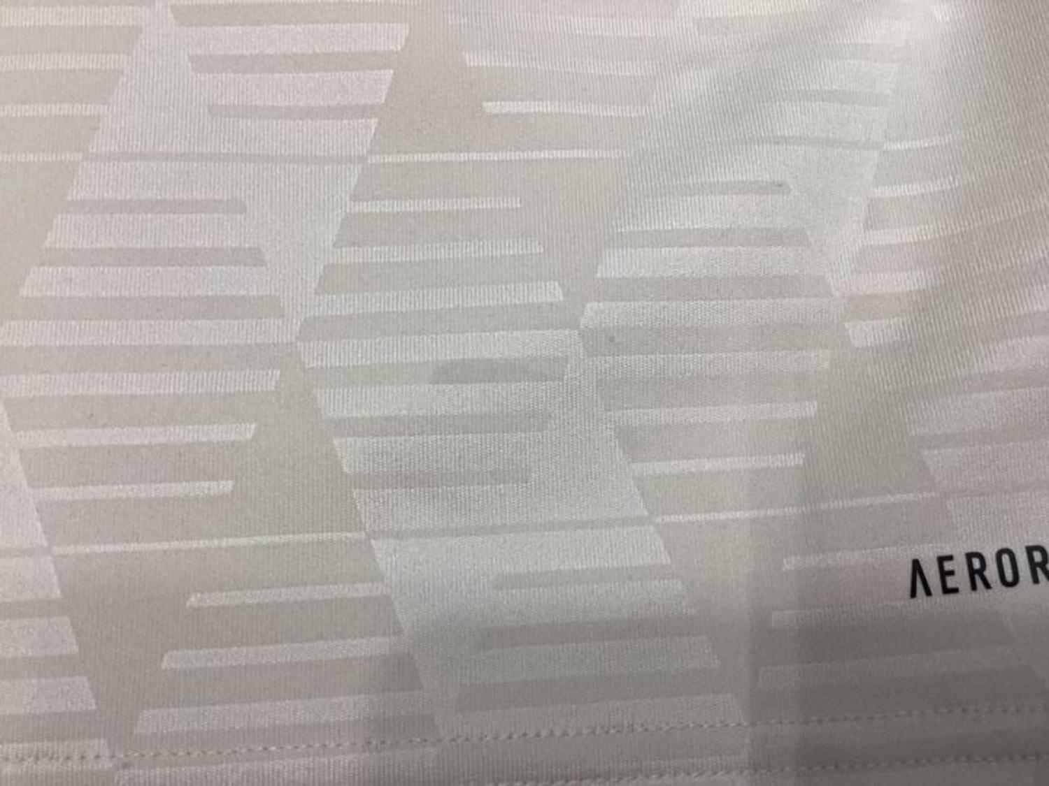 バイエルン・ミュンヘン　ペナント バイエルンミュンヘン トレーニングトップ | ゲキサカFCストア