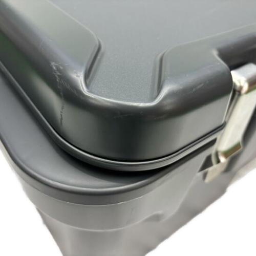 hugel (ヒューゲル) クーラーボックス 20L グレー 約6.1日保冷・6面真空断熱パネル VITC-20 真空断熱クーラーボックス