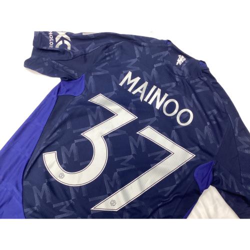 マンチェスター・ユナイテッドFC (マンチェスター・ユナイテッドエフシー) サッカーユニフォーム SIZE L ネイビー コビー・メイヌー【37】24/25シーズンアウェイ ヨーロッパリーグパッチ付 adidas オーセンティック