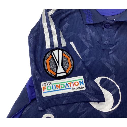 マンチェスター・ユナイテッドFC (マンチェスター・ユナイテッドエフシー) サッカーユニフォーム SIZE L ネイビー コビー・メイヌー【37】24/25シーズンアウェイ ヨーロッパリーグパッチ付 adidas オーセンティック