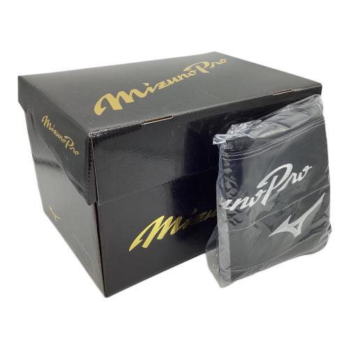 MIZUNO 硬式グローブ 約29cm ブラック 2023 WORLD CHAMPION刻印入（2023年WBCチャンピオンモデル）宮城大弥選手モデル ケース・元箱付 Mizuno Pro HAGA JAPAN 投手用 1AJGH90531