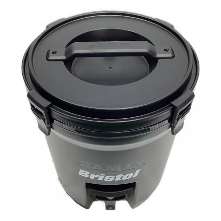 STANLEY (スタンレー) ウォータージャグ 2ガロン/7.5L F.C.Real