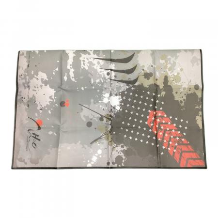 H&O (エイチアンドオー) レジャーシート 140x110cm SG sheet サメ