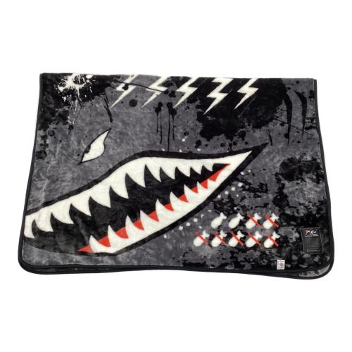 H&O (エイチアンドオー) ブランケット 200x140cm サメ毛布