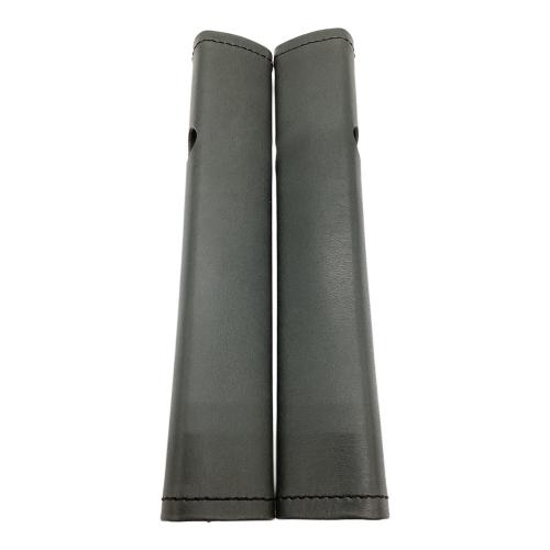 INOUT (イナウト) ファニチャーアクセサリー レザー オリーブ Just Right Chair（張替えシート）