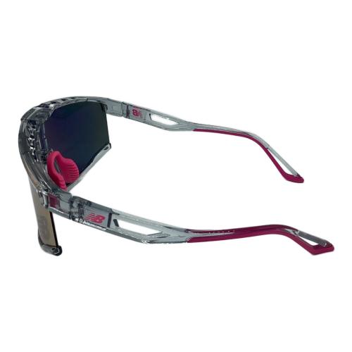 NEW BALANCE (ニューバランス) サングラス NB08100 C01 2024年モデル クリアライトグレー(フレーム)xパープルミラー(レンズ)