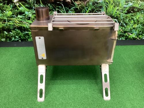 WINNERWELL (ウィンナーウェル) 薪ストーブ ノマドビューM