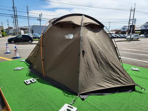 THE NORTH FACE (ザ ノース フェイス) ドームテント ニュートープグリーン NV22101 ランダー4 約407×244×173cm 2～3人用 程度B 程度B スカートあり