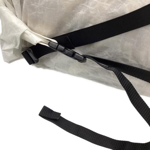 Hyperlite Mountain Gear (ハイパーライトマウンテンギア) バックパック UL SIZE M ホワイト 2400 Windrider