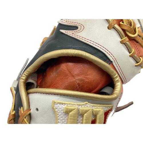 Wilson (ウィルソン) Wannabe HERO 軟式グローブ RIIN3FZ 社外ケース付 ホワイト×オレンジ