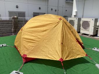 MSR　エリクサー2 ゴールド　213x127x102cm　フットプリント付