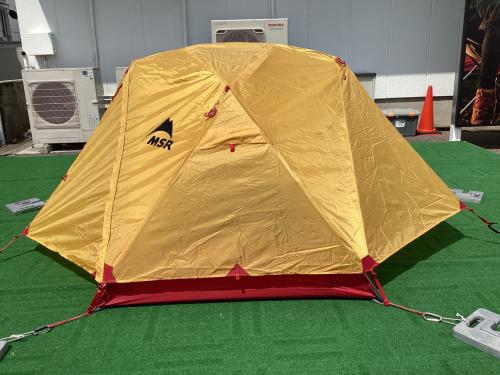 MSR　エリクサー2 ゴールド　213x127x102cm　フットプリント付