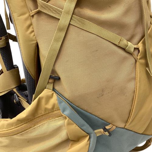 deuter (ドイター) バックパック 3350522 カーキ エアコンタクト コア 60+10