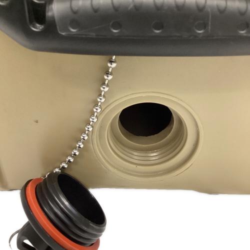 Hilander (ハイランダー) ハードクーラー クーラーボックス 35L ベージュ