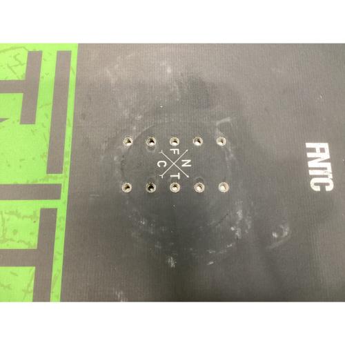 FNTC (エフエヌティーシー) TNT R スノーボード 23-24モデル 147cm