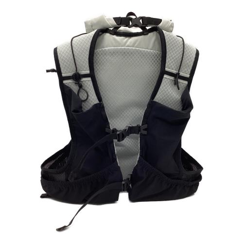 THE NORTH FACE (ザ ノース フェイス) バックパック NM62411R 土井陵選手共同開発別注モデル（2024年販売モデル） Mサイズ（13L） ホワイト TR ROCKET 13