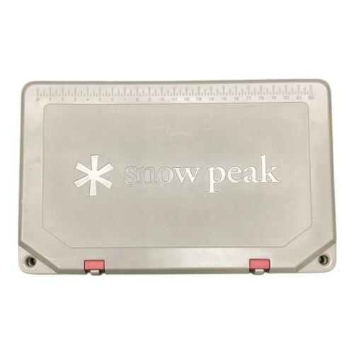 Snow peak (スノーピーク) ハードロッククーラー クーラーボックス UG-302GY 40QT(38L)
