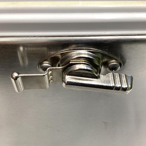 Coleman (コールマン) スチールベルトクーラー クーラーボックス 6150 旧モデル 54QT（約51L） シルバー