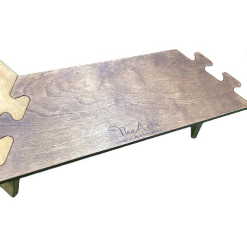 The Arth (ザァ～ッス) アウトドアテーブル ウレタンヘキ男