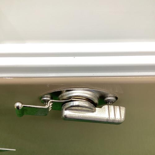 Coleman (コールマン) スチールベルトクーラー クーラーボックス 61506155 54QT(約51L) バターナッツ