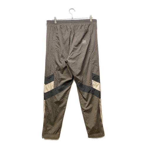 レアル・マドリード サッカーウェア(ボトムス) JI9480 LIFESTYLER オリジナル トラックパンツ 2024年モデル ユニセックス SIZE 2XL グレー