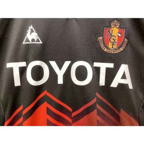 名古屋グランパス (ナゴヤグランパス) サッカーユニフォーム QH-74013GR Jリーグ20周年記念ユニフォーム オーセンティック SIZE XO レッド×ブラック