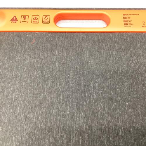 Jackery (ジャクリ) SolarSaga 200 ソーラーパネル SPL201 ヨゴレ小・キズ有 ソーラー動作未確認