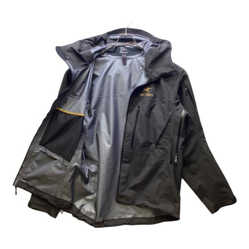 ARC'TERYX (アークテリクス) アルファ SV ジャケット トレッキングウェア(レインウェア) X000009899 ウェアのみバードエイド冊子無し/2026年3月製 @ Π メンズ SIZE M ブラック