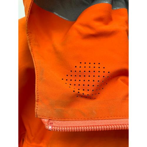 THE NORTH FACE (ザ ノース フェイス) フリーシンカージャケット スキーウェア(ジャケット) NS61401 国内代理店表記 有 GORE-TEX メンズ SIZE M オレンジ