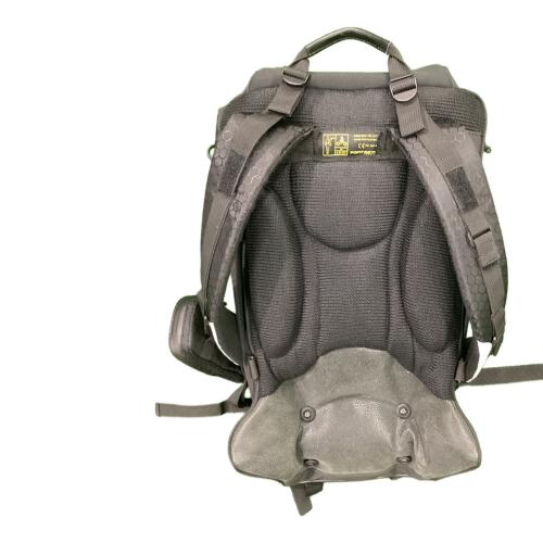 POINT 65 (ポイントシックスティーファイブ) バックパック 25L ホワイト BOBLBEE