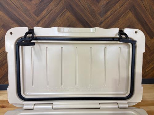 ロトモールドクーラー クーラーボックス 26OT カーキ