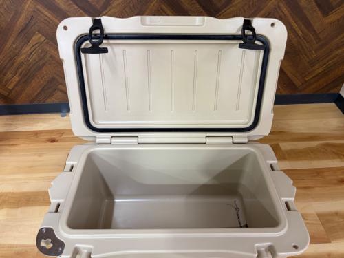 ロトモールドクーラー クーラーボックス 26OT カーキ