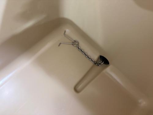 ロトモールドクーラー クーラーボックス 26OT カーキ