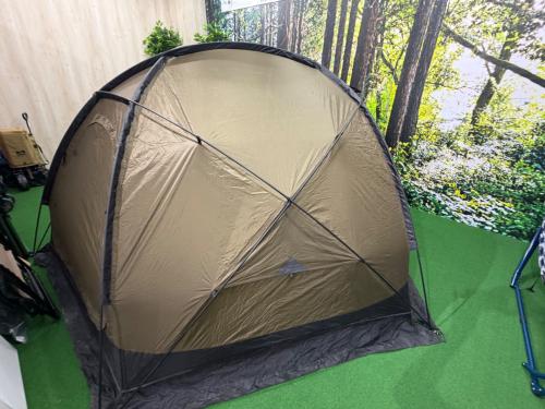 POMOLY (ポモリー) シェルター スカートヨゴレ有 Dome X4