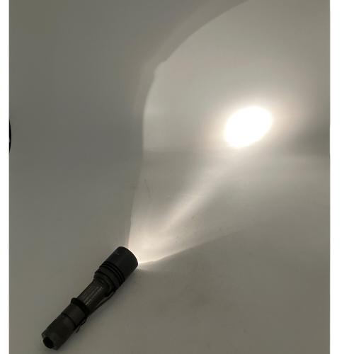 SUREFIRE (シュアファイヤー) 懐中電灯 M2 CENTURION 元箱・P61バルブ説明書付