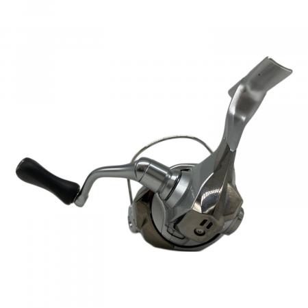 SHIMANO 19ストラディック スピニングリール リール C2000SHG