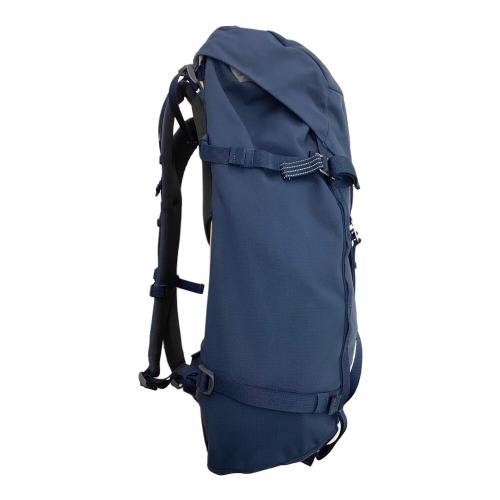 FJALLRAVEN (フェールラーベン) バックパック MLサイズ ネイビー Bergtagen 38