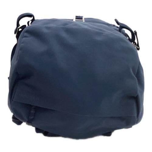 FJALLRAVEN (フェールラーベン) バックパック MLサイズ ネイビー Bergtagen 38