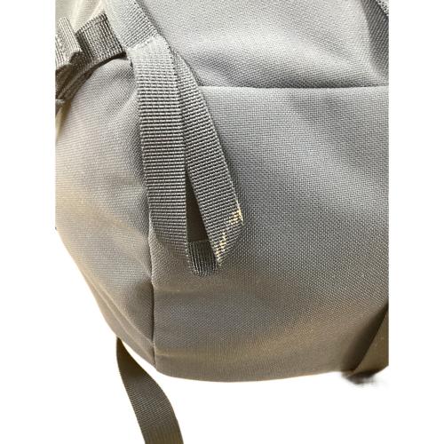 FJALLRAVEN (フェールラーベン) バックパック MLサイズ ネイビー Bergtagen 38