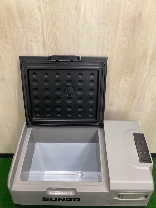 SUNGA (サンガ) ポータブル冷蔵庫 ECX50 サイズ:50L ※通電確認済