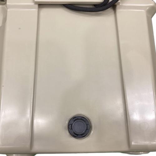 Oregonian Camper (オレゴニアンキャンパー) HYAD クーラーボックス 47QT(45.5L) カプチーノ