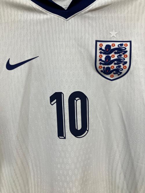 イングランド代表 (イングランドダイヒョウ) サッカーユニフォーム FJ4271 2024 ホーム オーセンティック メンズ SIZE L ホワイト　【10】ジュード・ベリンガム