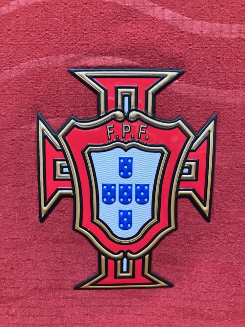 ポルトガル代表 (ポルトガルダイヒョウ) サッカーユニフォーム 783276 2026 ホーム オーセンティック メンズ SIZE L レッド