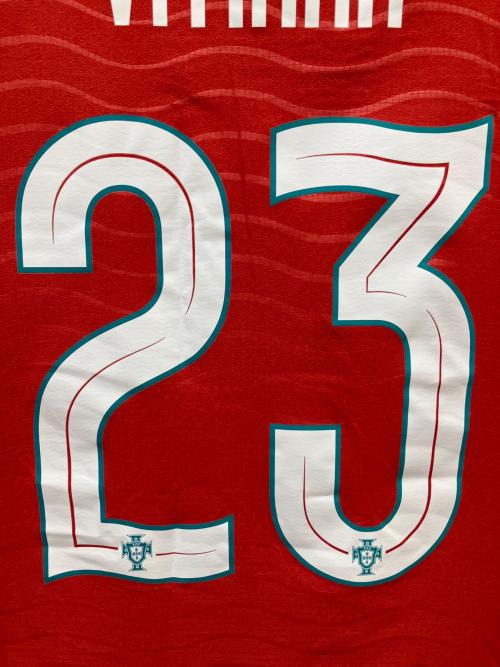 ポルトガル代表 (ポルトガルダイヒョウ) サッカーユニフォーム 783276 2026 ホーム オーセンティック メンズ SIZE L レッド