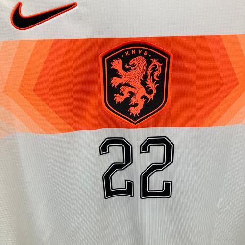 オランダ代表 (オランダダイヒョウ) サッカーユニフォーム IB5391 2026 アウェイ レプリカ メンズ SIZE L ホワイト