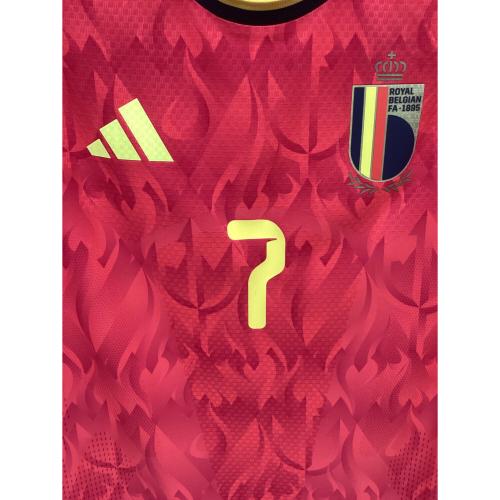 ベルギー代表 (ベルギーダイヒョウ) 【7】ケヴィン・デ・ブライネ サッカーユニフォーム JM8378 2026 ホーム オーセンティック メンズ SIZE XL レッド